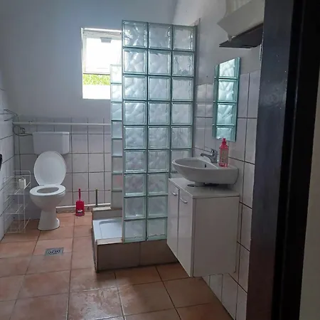 Belvarosi Apartman Tapolca *